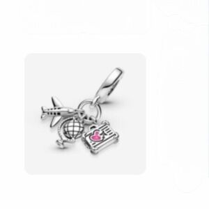 Pandora Travel Charm